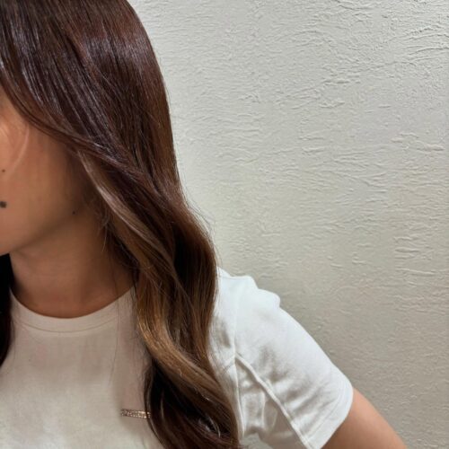 Kalon全席個室の美容室【カロン】｜邑楽郡大泉町の美容室｜髪質改善 エクラスタトリートメント まつげパーマ ネイル